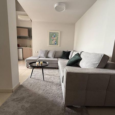 Stylish Studio Apartment - 8F House Kalamata Exterior foto